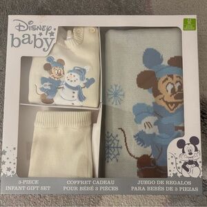 Disney Baby Cream and Blue Winter Set